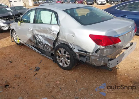 2011 Toyota Avalon z USA, uszkodzony, nr VIN 4T1BK3DB1BU382093